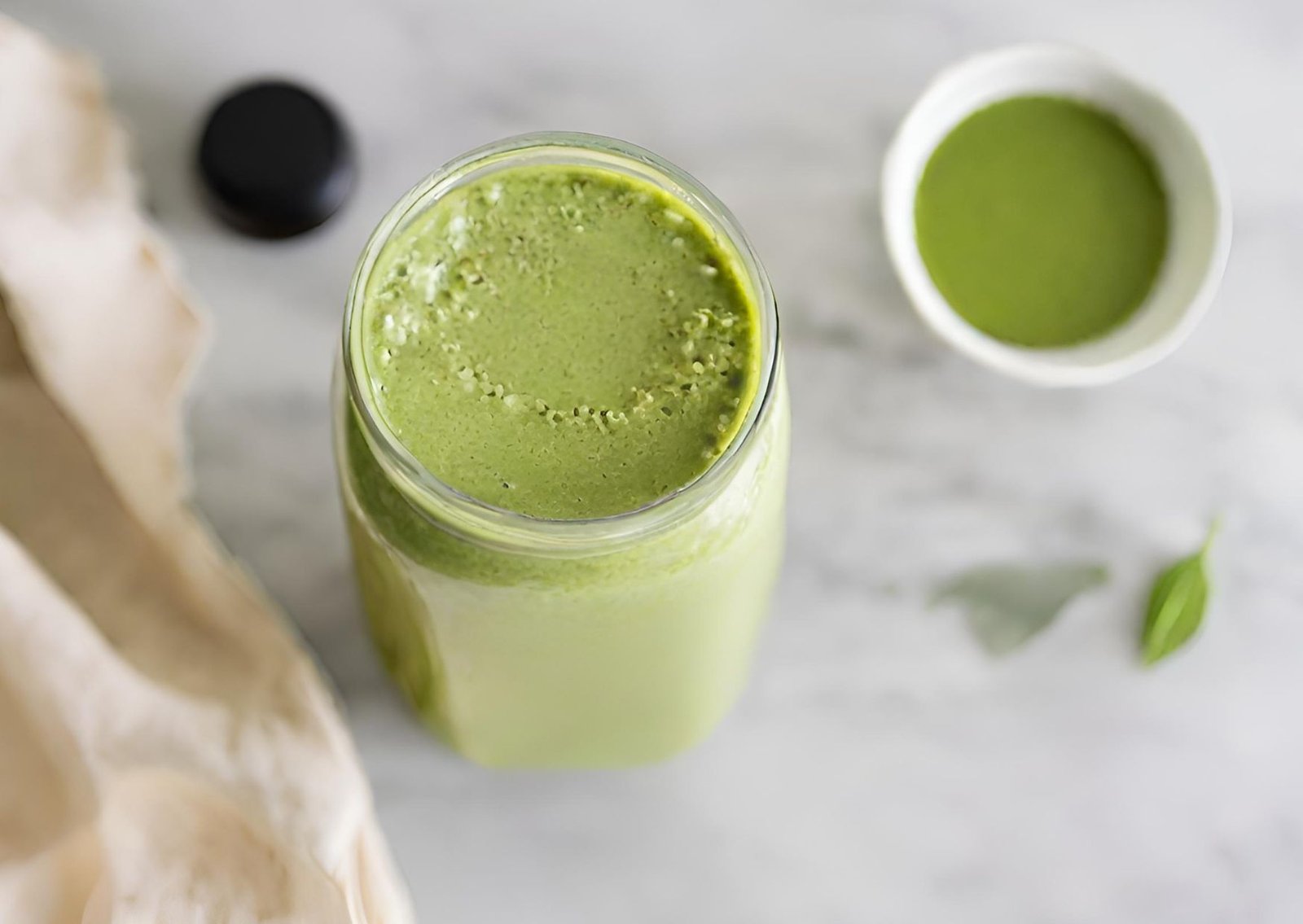 Sie betrachten gerade Rezept: Matcha-Grüntee-Smoothie